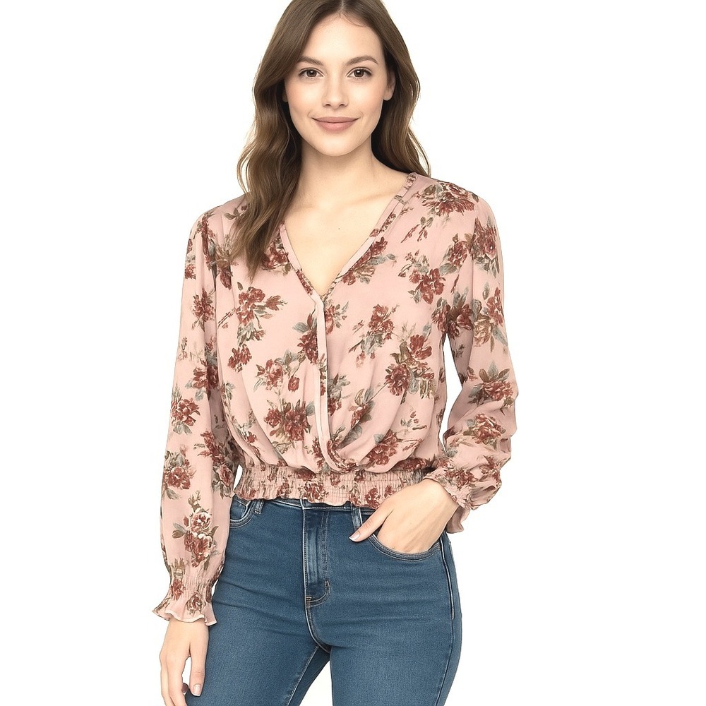 Ultra Flirt Blouse Size Large Pink Floral Long Sleeve V‎ Neck Ruch Smocked Waist